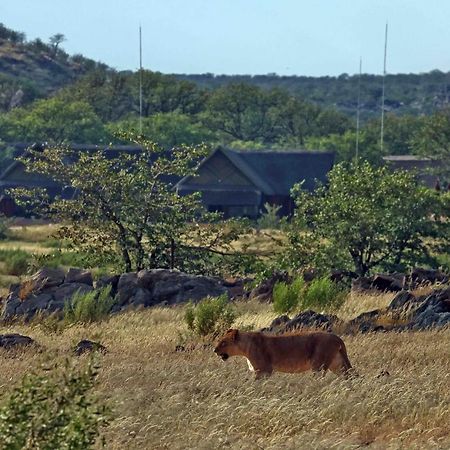 Hobatere Lodge Otjovasandu Esterno foto